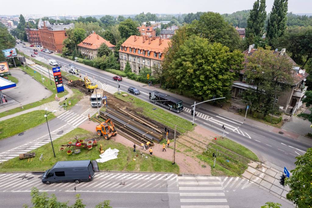 Utrudnienia w ruchu – modernizacja&nbsp;torowisk